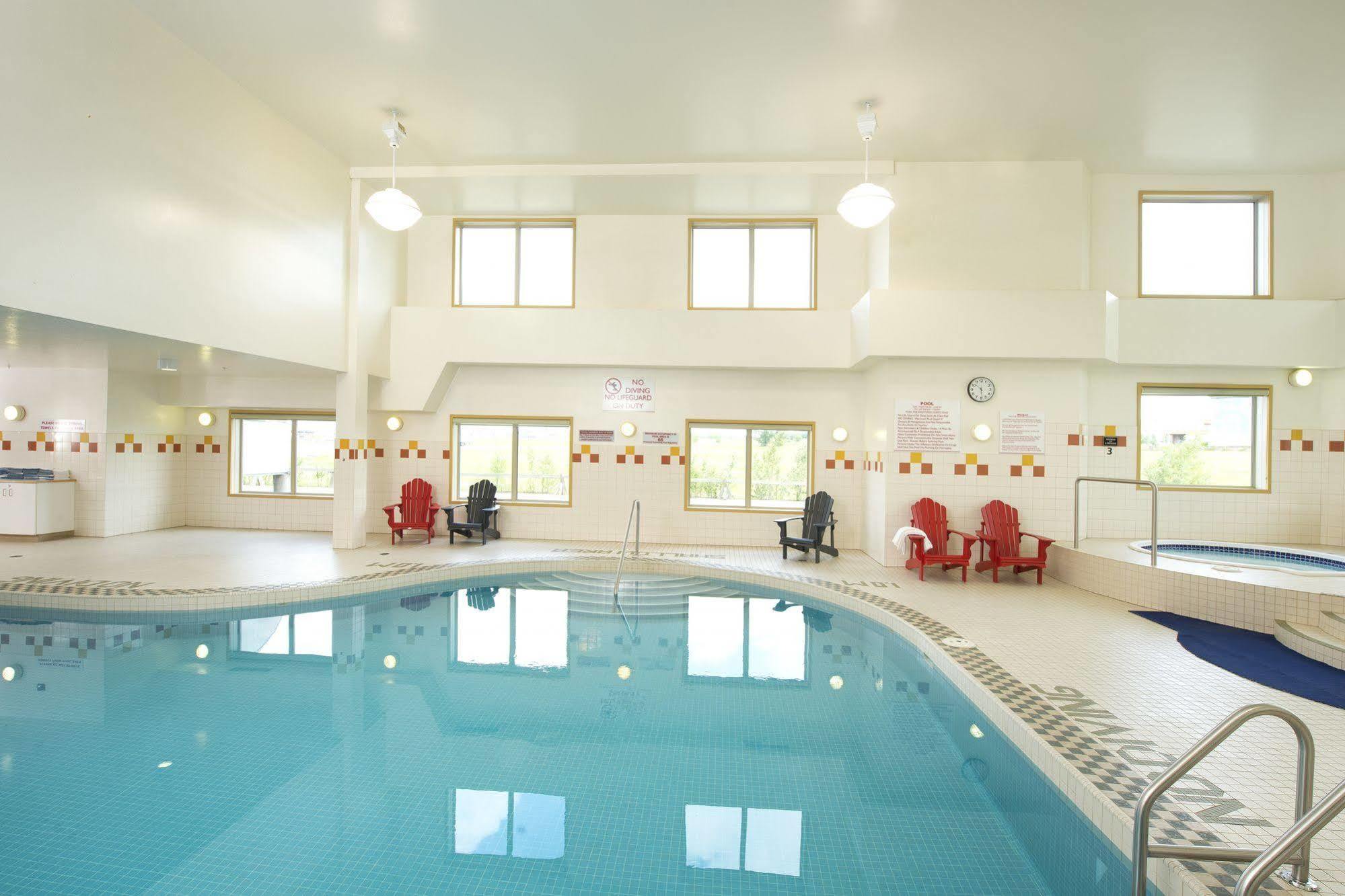 Gold Eagle Lodge ノース・バトルフォード エクステリア 写真